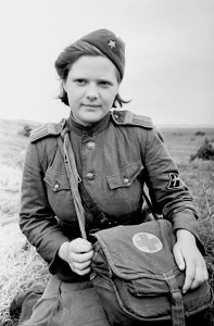 Фотография шитого нарукавного знака ИПТА.
